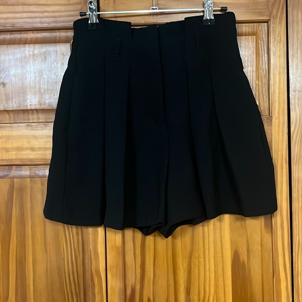 Express Super High Rise Pleated Shorts